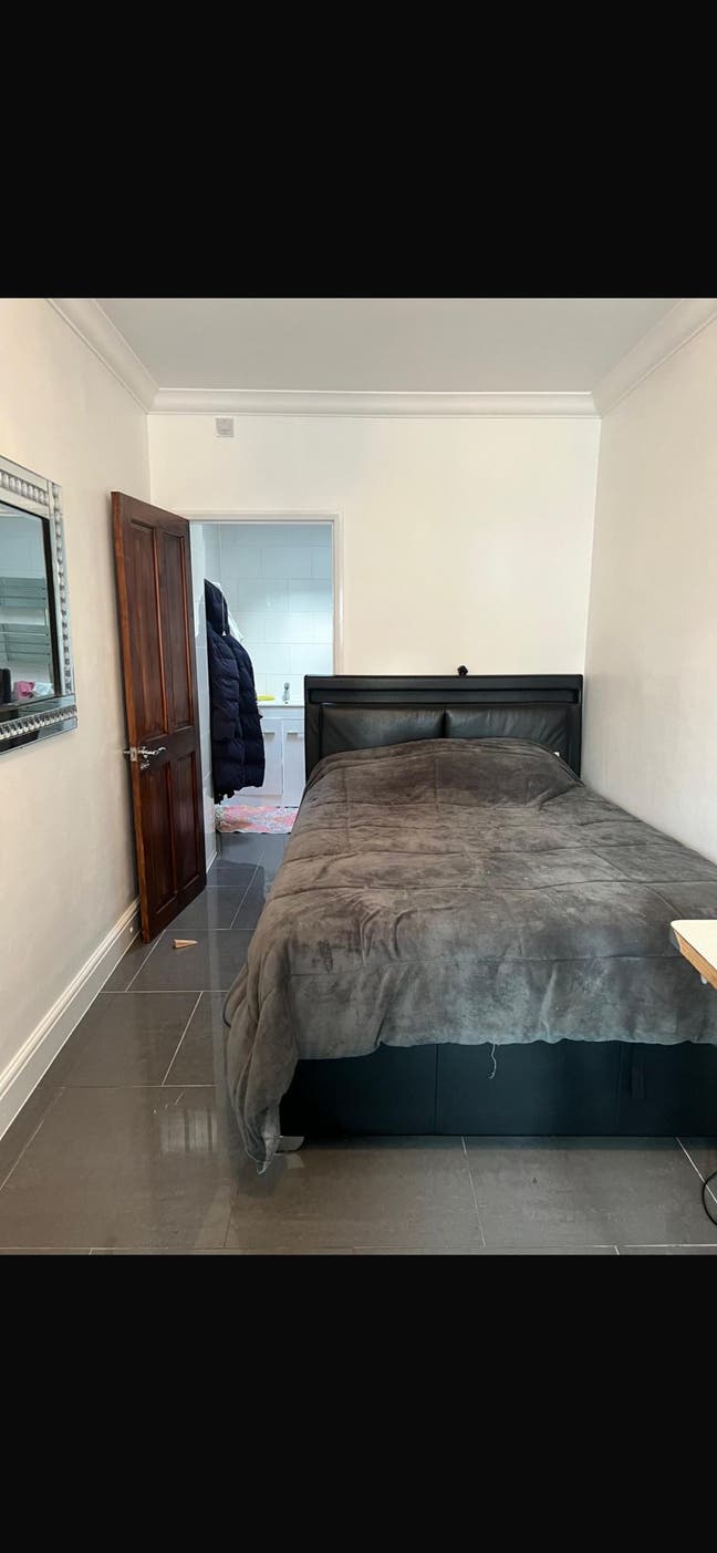 🏠Cosy Studio flat | IG11 | Bills Inc Main Photo