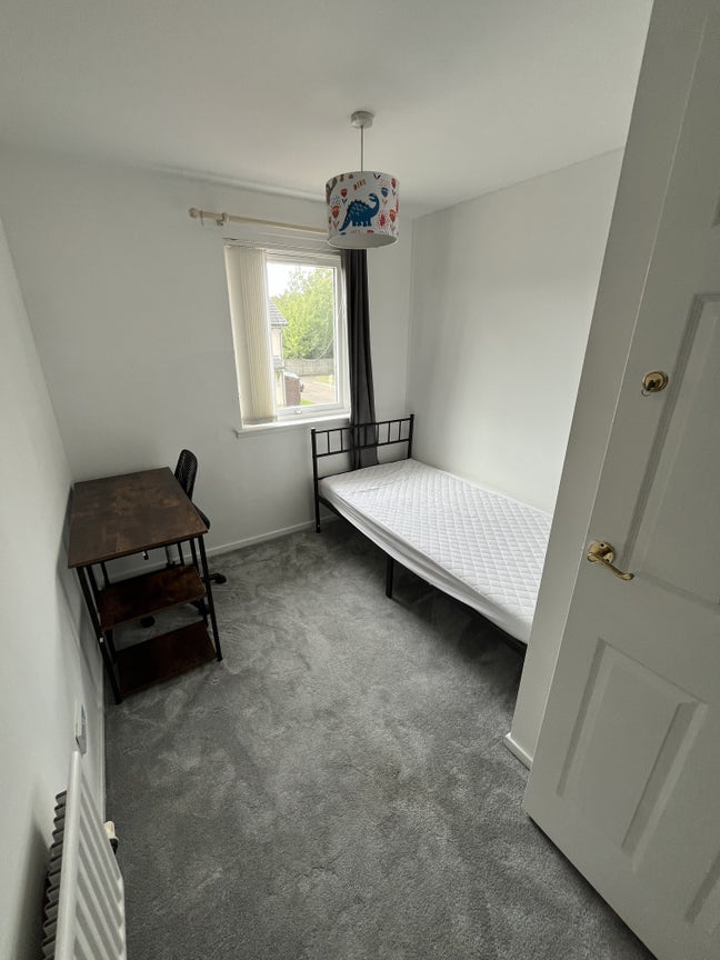 Single Room Available (House) Main Photo
