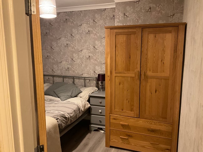 Room for rent Main Photo