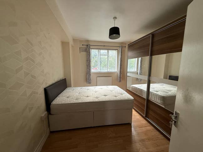 🌟3 Lovely Double Room in Kilburn Area🌟 Main Photo