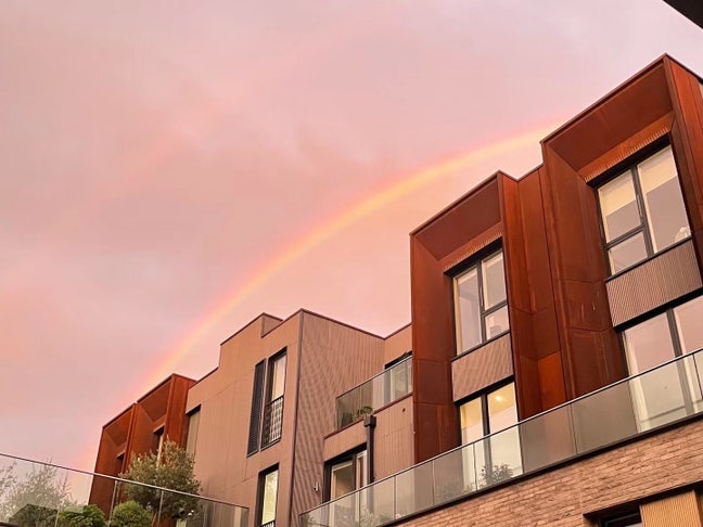Modern Stylish 2-bed Flat in heart of Camden Main Photo