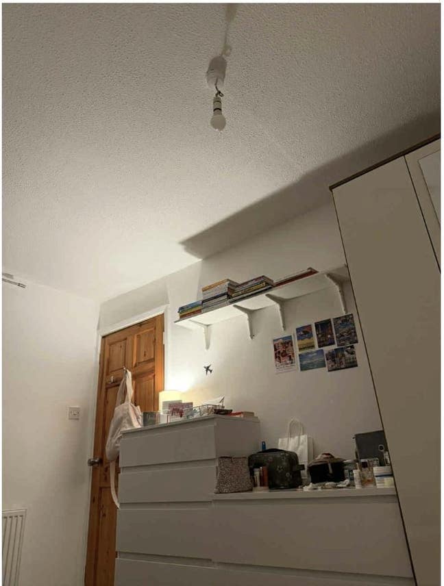Single Room in CB4 2SG Available 1st of November Main Photo