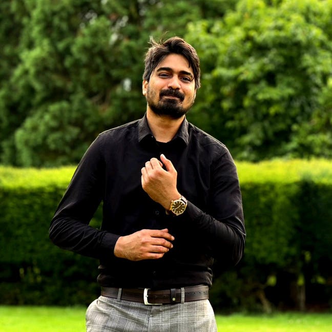 Looking for accomodation Main Photo