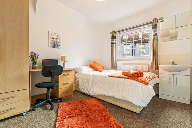 *50% off First Month Seven Dials Area* Main Photo