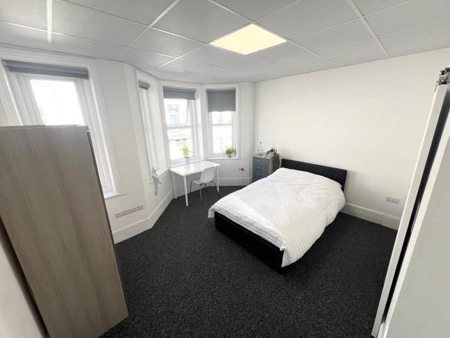➖Large En-suite Room For 2 People! Zero Deposit! Main Photo