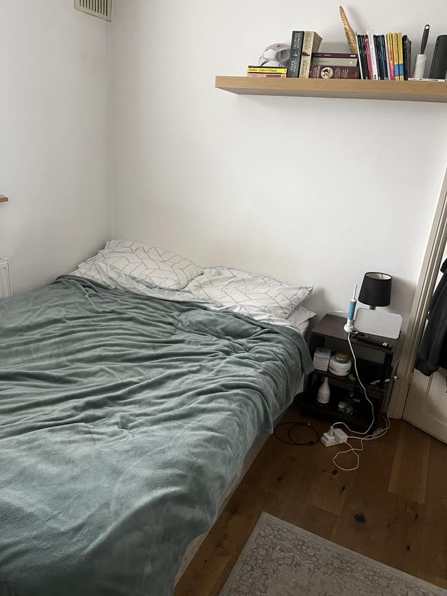 Short term let- Bethnal Green Double Room Main Photo