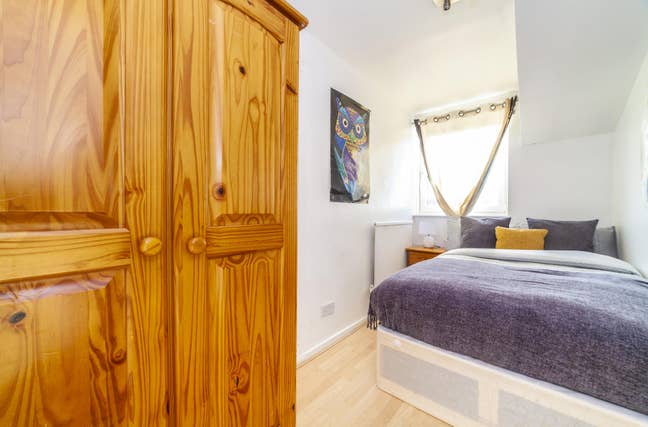Budget Double Between Fulham/Hammersmith Main Photo