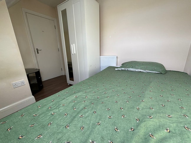 Lovely single room  Main Photo