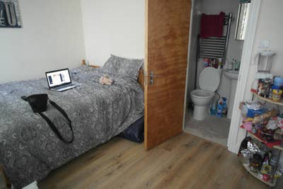 🌟 1 Ensuite Rooms –House Turnpike Lane -Garden🌟 Main Photo