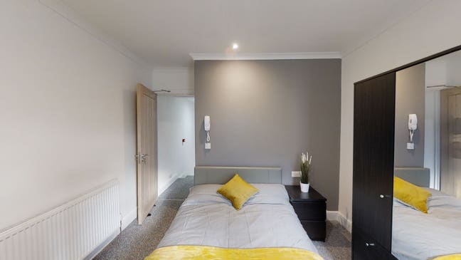 Amazing, spacious rooms Main Photo