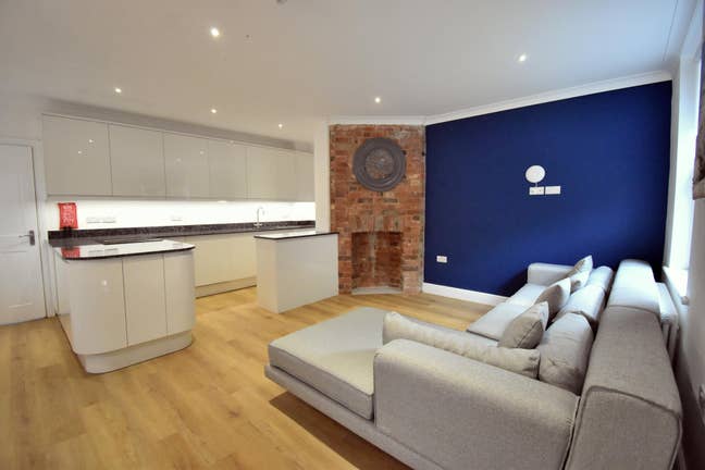Brand New En-Suite Rooms - Reading Town Centre Main Photo