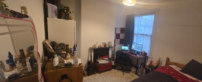 2 month sublet in lovely house Main Photo