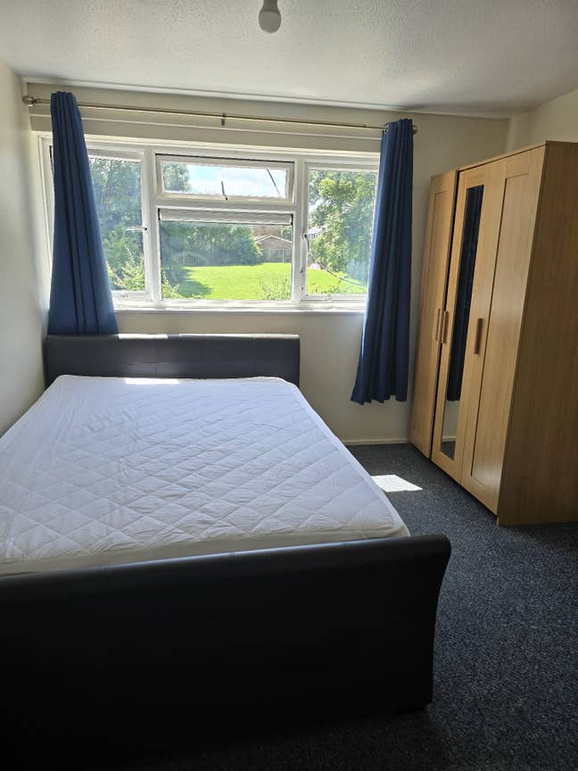 Double Room to Rent - All Bills included  Main Photo