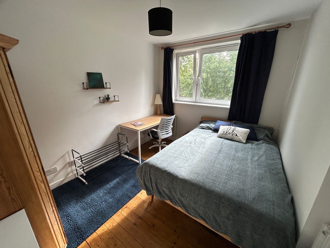 Spacious Double Room -Putney -£900 bills included  Main Photo