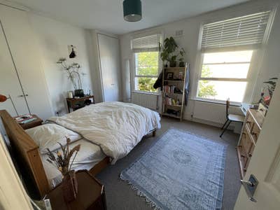 SHORT LET-Spacious Room in Central London Main Photo