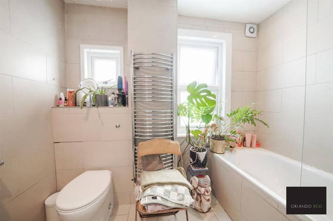 3- bedroom, Whitbread Road, London Main Photo