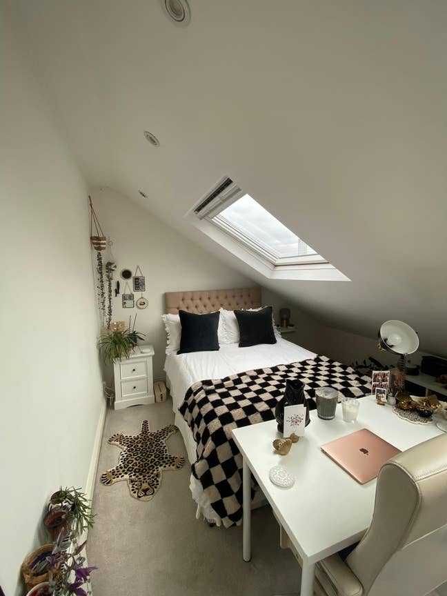 Beautiful double room & bathroom to rent in Fulham Main Photo