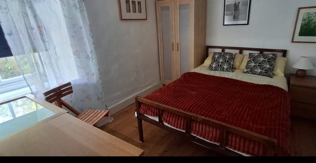 Looking for a lodger in stunning cottage in Eype Main Photo