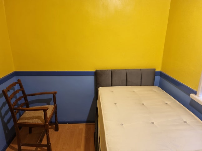 Single room for rent  Main Photo