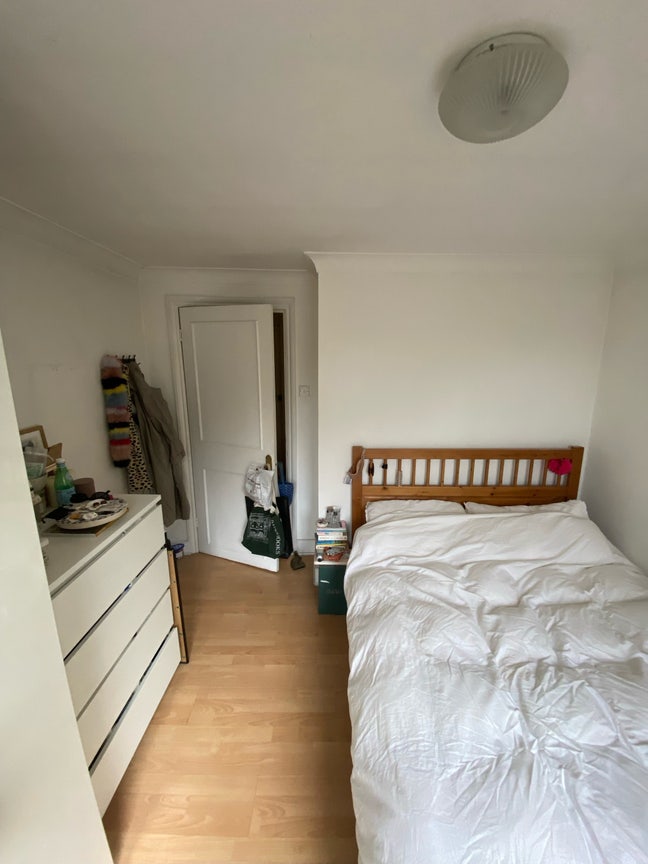 Double bed room in cosy flat Clapham Junction Main Photo