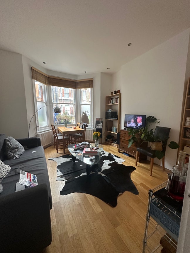 Westbourne Park Cozy Double Room  Main Photo
