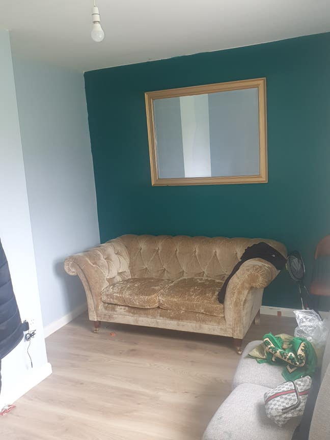 Room to rent rear Town 5 minutes walk  Main Photo