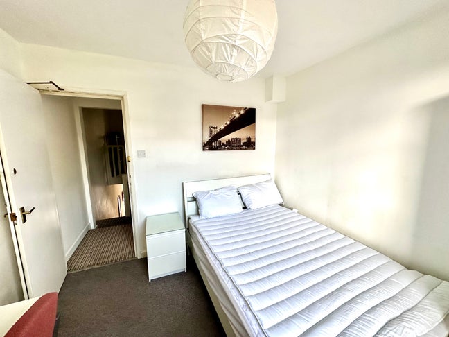 🔔Bright Double Room with Garden View(SO15) Main Photo