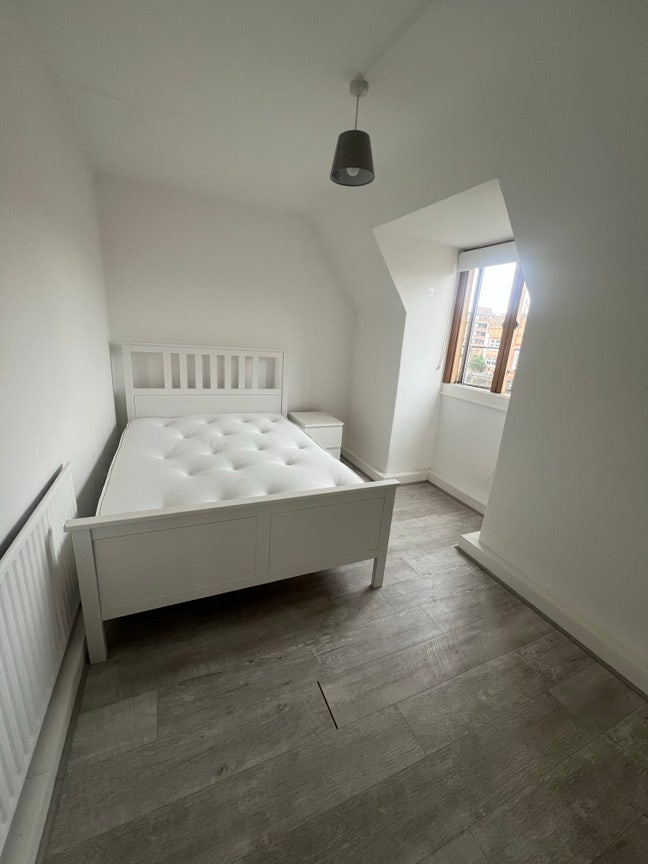 2 bedrooms in Elephant and Castle Main Photo
