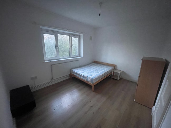 Double Room Near Bethnal Green inc all bills  Main Photo