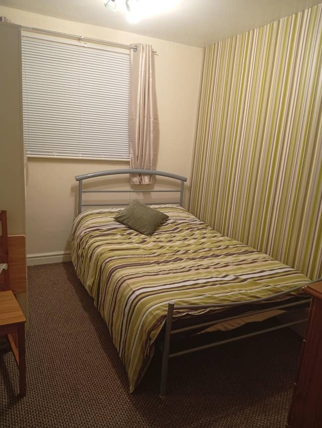 Room near Hortonwood Main Photo