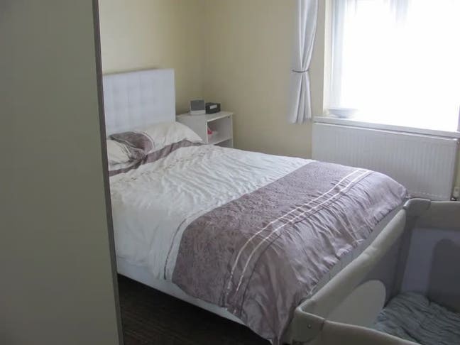 ✨Bright & Airy 3-Bed Flat in HA8 ✨ Main Photo