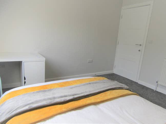 Super Affordable Double Room in PE2 Main Photo