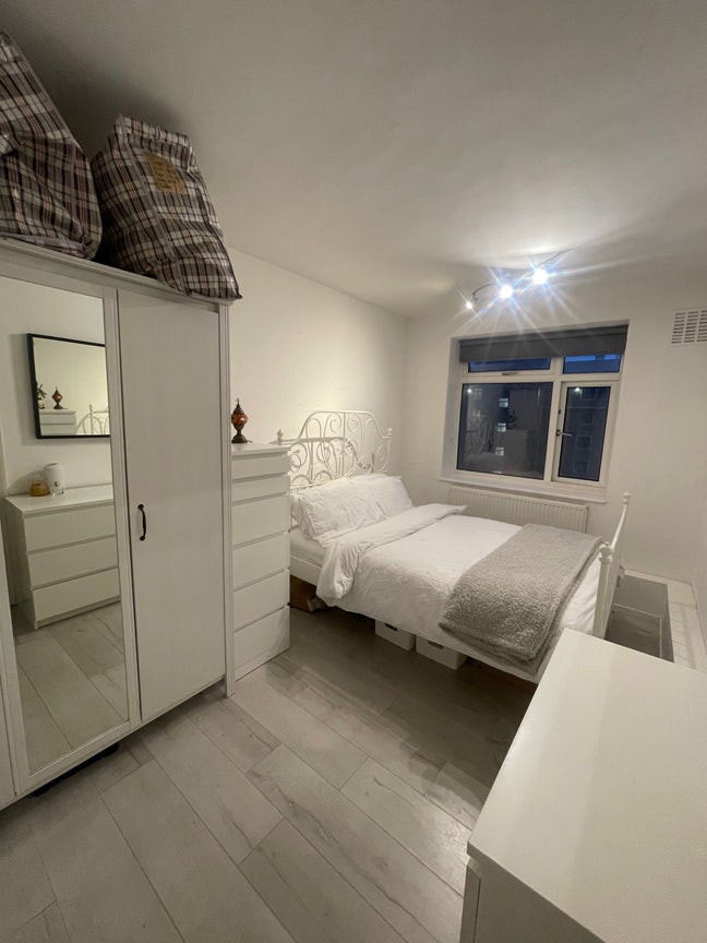Clapham North Room for Rent Main Photo