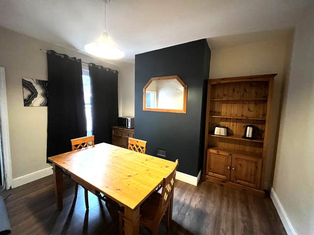 Room in a lovely victorian shared property Main Photo