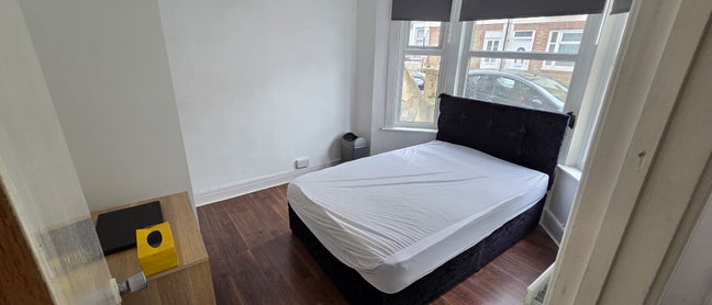 Last Room 10Min Walk to Greenwich Uni Main Photo