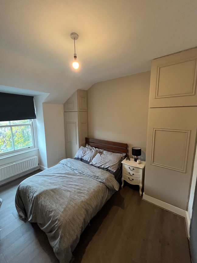 Fully Furnished Room in Aldgate E1 Main Photo