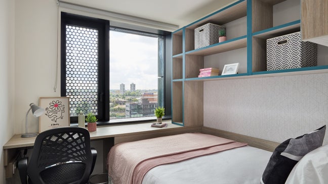 En-suite room Students only- at Urbanest Battersea Main Photo
