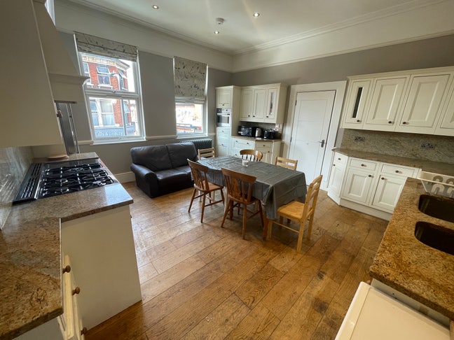 🌟Lovely Room in Willesden Green /Jubilee Line🌟 Main Photo