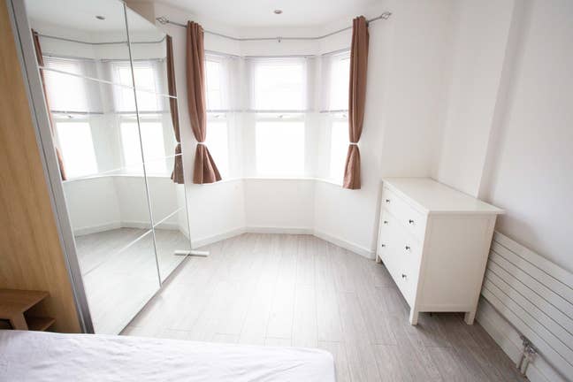 Spacious double room+bathroom in Norwood Junction! Main Photo