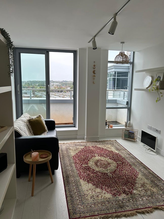 Double Room in Leeds  Main Photo