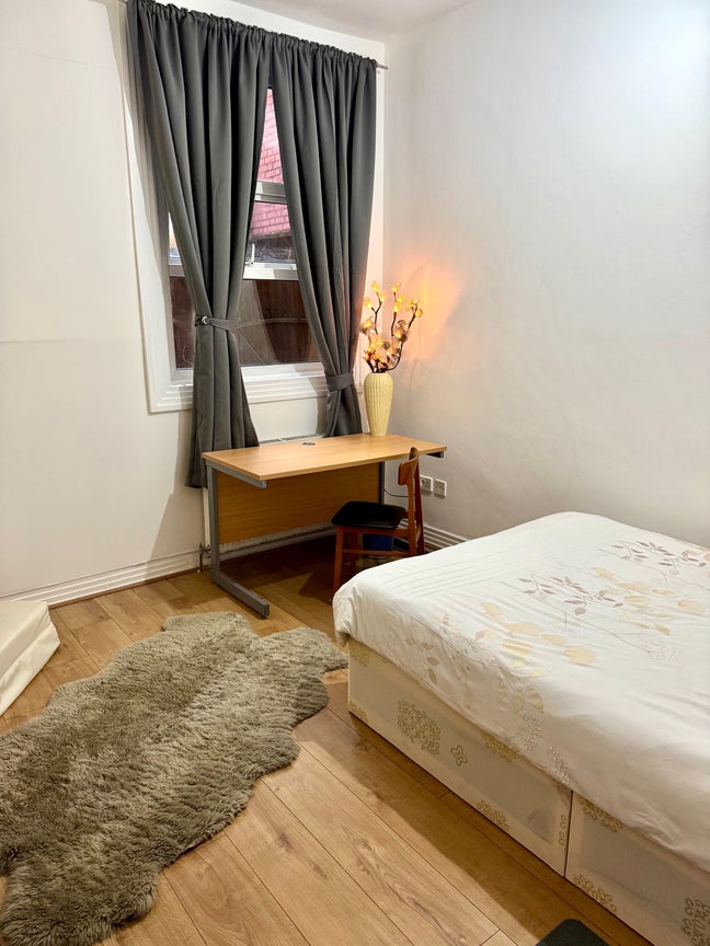 Double Room all bills included!  Main Photo