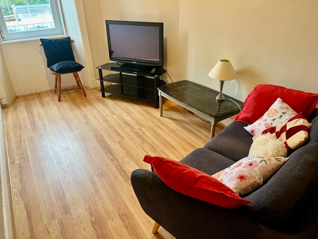 Reduced dbl rm Central Hamilton £625 big room!!! Main Photo