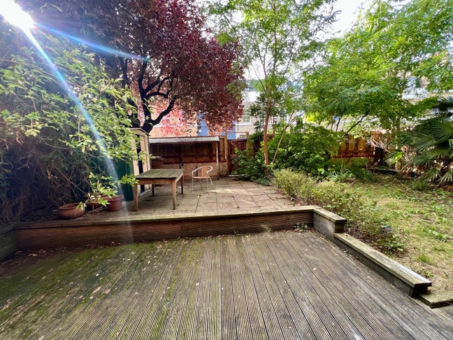 Beautiful room in stoke newington - dalston Main Photo