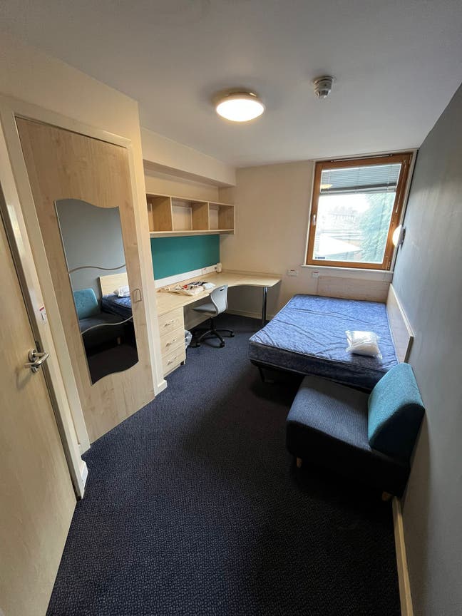 Student Only Don Gratton House En Suite Main Photo