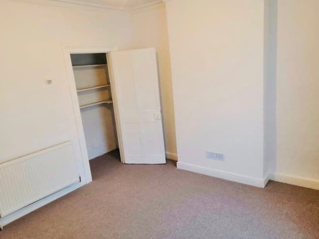 Room to let in Easton Bristol Main Photo