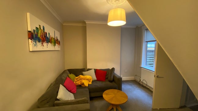 1 bedroom(double) available in a 4 bed property  Main Photo