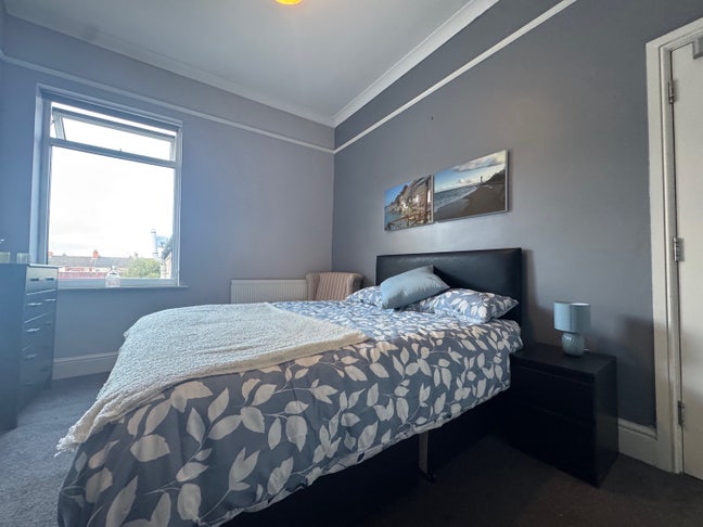 Double Room-Welholme Road-Close with Parking Main Photo