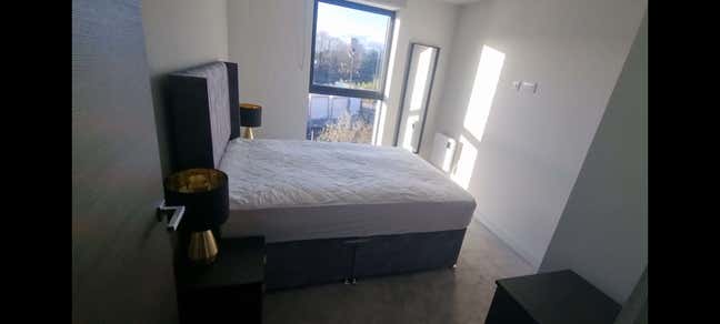 Single room (own bathroom) in Salford available! Main Photo