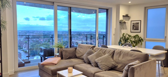 Double room for rent in beautiful apartment  Main Photo