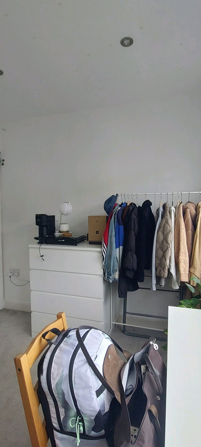 2 Dbl Bedrooms in 3 bed apartment Main Photo